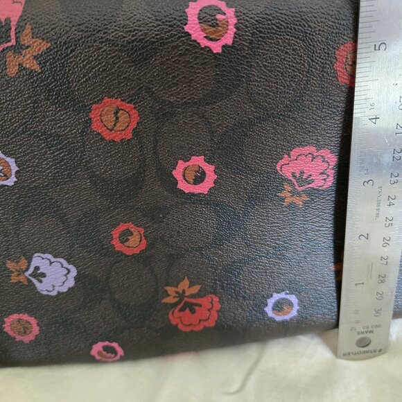 Coach Primrose Floral Print Logo Signature City Tote - Picture 6 of 6